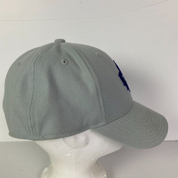 Toronto Maple Leafs Hat Reebok Face Off Headwear Gray Men's Size M/L Stretch NHL - Picture 8 of 11